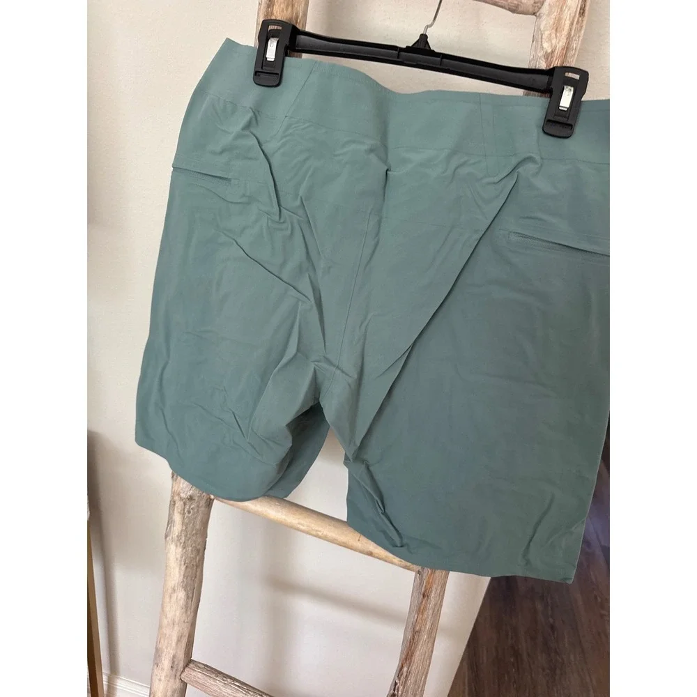 Lululemon Current State Board Short 10